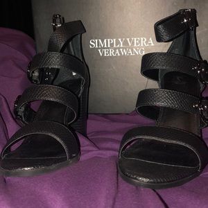Simply Vera Vera Wang Dusseldorf High Heel Sandals